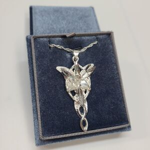 Lord of the Rings Evenstar Pendant Necklace Arwen Elfstone with Velvet Gift Box